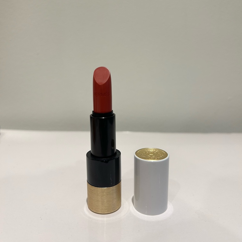 Hermes Lipstick 21